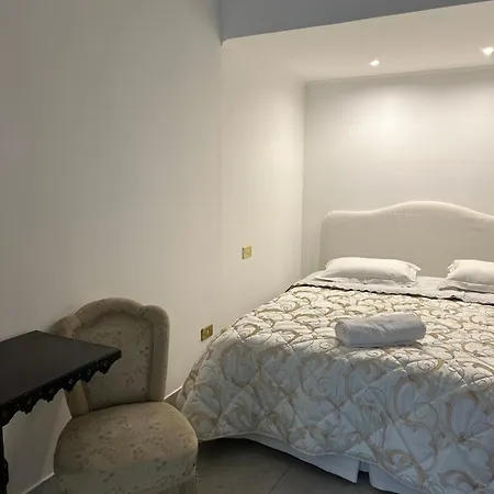 Luxury Terrace Apartment