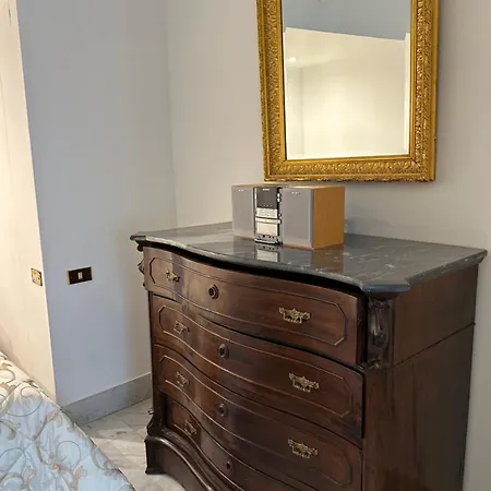 Luxury Terrace Apartment Frattamaggiore